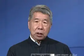 柯文哲身体状况不佳仍被延押   张亚中：民进党欲打击柯文哲瓦解台湾民众党#海峡新干线视频封面