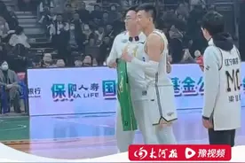 三次开颅，依然坚强！吴忠华用乐观面对病魔，激励无数人勇敢前行。#吴忠华视频封面