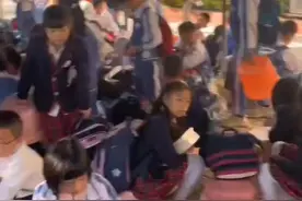 女子接外甥女放学，结果......  #接放学 （来源@阿朱和阿柠 ）05视频封面