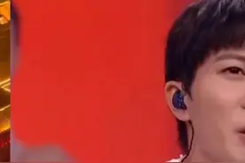 周深 灯火里的中国  专业打开方式 周深#灯火里的中国视频封面