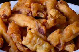 炸酥肉时，切记不要乱调面糊乱加水，教你正确做法，凉了还嘎嘣脆视频封面