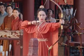 #卿卿日常  上官郡主@范帅琦  徒手接箭不要太帅，护夫狂魔实锤了！#卿卿日常甜度超标视频封面
