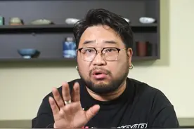 “哪吒”折戟？昔日新能源赛道宠儿为何突现倒闭阴霾？#哪吒汽车 #哪吒张勇 #说车聊车视频封面