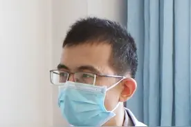 带状疱疹后遗痛 神经不好找 贴膏药管用就贴着吧 #蛇缠腰 #带状疱疹 #带状疱疹后遗神经痛 #硬核健康科普行动视频封面