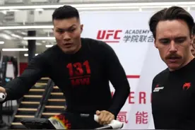 大级别，新面孔：踢拳冠军@刘策 首次亮相UFC联合测试！未来他能否将天赋带进八角笼呢？#ufc