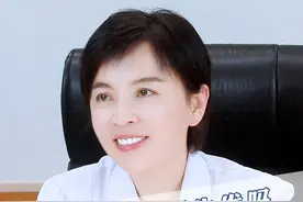 使用#米诺地尔酊 改善#雄激素性秃发需要该怎么用注意什么，#掉发 #斑秃 稳定期息#休止期脱发视频封面