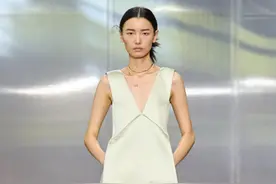 【2025春夏纽约时装周】3.1 Phillip Lim秀场 3.1 Phillip Lim |视频封面