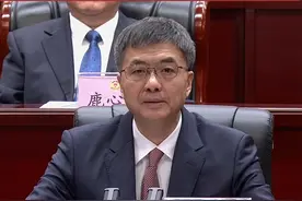 1月12日，自治区党委书记陈刚在自治区政协十三届三次会议开幕会上讲话：加快打造国内国际双循环市场经营便利地，构建粤港澳大湾区全方位对接机制（记者丨周剑峰 张友豪 刘峥 钟春云 徐云洁  画面来源丨广西广播电视台 剪辑丨黎博成）#当代资讯  #广西南宁  #政协  #2025广西两会  #陈刚视频封面