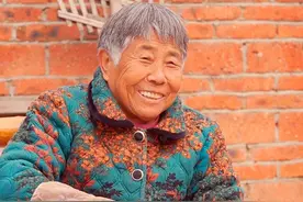 长兄如父，承载着兄长的责任与父亲的温暖。他不仅是我们成长路上的引路人，更是我们心灵的庇护所。他的每一句教诲，每一个眼神，都充满了深沉的父爱与兄长的关怀。在人生的旅途中，有这样一位长兄，我们倍感幸福与安心。#农村生活 #农村美食 #婆媳 #乡村守护人视频封面