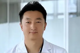 买面包，一定要看配料表！ #医疗创作者培优计划 #硬核健康科普行动  #健康 #科普 #面包视频封面