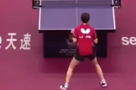 一个回合打10分钟，足足对攻776拍，最后的结果让裁判都笑场了！#乒乓球 #搞笑 视频封面