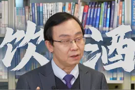 喝酒前吃点肥肉和维 C，酒量居然能变大？ 嘉宾：方朝晖 一级主任医师 二级教授 安徽中医药大学第一附属医院内分泌科主任视频封面