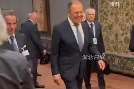 俄副外长：因西方国家对俄关闭领空，拉夫罗夫赴纽约路线“极其复杂”。拉夫罗夫2022年9月参加联合国大会时，专机飞行了大约12小时。视频封面
