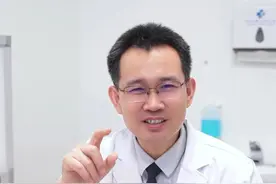 总是脚底疼，可能是这四种情况#跟腱炎 #拇指外翻 #硬核健康科普行动 #医疗创作者培优计划 #健康科普为人民视频封面