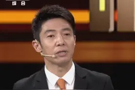 每次回想这样的故事，你会觉得几十年可能弹指一挥间，但这背后是一代一代人，呕心沥血改写着中国战斗机历史。致敬每一位航空人！#开讲啦视频封面