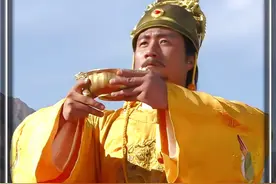 陈友谅诈降，朱元璋险些中计 #朱元璋 #历史 #电视剧解说视频封面