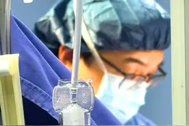 阿尔茨海默症手术成功！“消失”的记忆真的回来了 视频封面