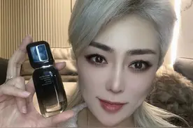 摸蹭不掉的底妆 #关心美妆 #粉底液 #底妆 #美妆好物视频封面