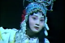 #秦腔 李梅17岁时，登台表演秦腔《鬼怨》鬼气森森，怨气腾腾。#传递戏曲文化 #谁说戏曲不抖音视频封面