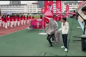北大运动会上的人形机器人背后的密码 #人形机器人 #北大运动会视频封面
