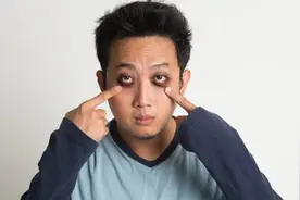 长期不睡觉会有多可怕的危害
#健康 #不睡觉 #失眠 #危害视频封面