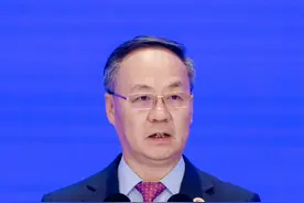 金融监管总局：发挥银行融资主力军作用，“善贷”“愿贷”“敢贷”是关键视频封面
