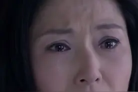 女儿月经到访，爸爸手足无措，无奈找到妈妈#老爸的爱情影视解说视频封面