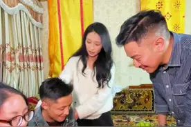 最近有人问：藏族家庭是不是男人不干活，为什么只看到妈妈和嫂子 在忙，今天聊一聊吧  #vlog日常 #藏族姑娘 #藏族家庭 #少数民族 #那曲拉姆视频封面