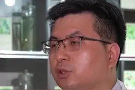 “三伏天”养生晒背指南，给自己10分钟到15分钟时间，来一次祛湿“日光浴”