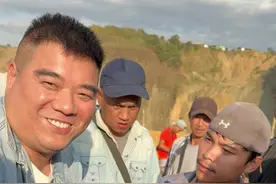 矿区收一块也木西，一刀切爆色变“两个亿” #缅甸翡翠 #翡翠原石 #矿区视频封面