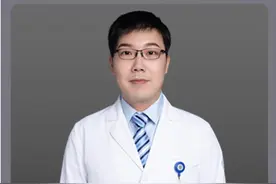 鼻翼红红的你就这样做 #皮肤科医生  #樊哥撩皮肤  #医学科普  #红血丝  #硬核健康科普行动视频封面