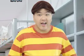 一招识别间谍 #一人分饰多角视频封面