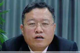 腰椎管狭窄是哪里狭窄了为什么会是腿难受呢 #硬核健康科普行动  #健康科普#医疗健康创作训练营视频封面