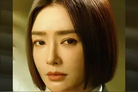 女孩掏出一大把避孕药，强行塞入同学嘴里！ #九部的检察官 #张译视频封面