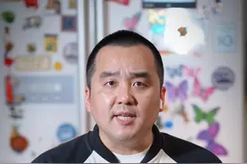 光明牛奶厂134名员工有问题？官方回应无涉疫产品流向市场#光明乳业回应2名员工抗原异常 #大v说 视频封面