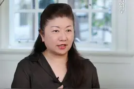 留学真的贬值了吗？ 出国留学人数增加了，基数越来越大，拿到「留学文凭」的人多了，含金量自然也就会相对以前降低。但这并不意味着，「留学」这件事在「贬值」。留学这场人生旅途，从来都值回票价。#出国留学 #家长必读 #出国 #孩子教育 #出国留学的意义视频封面