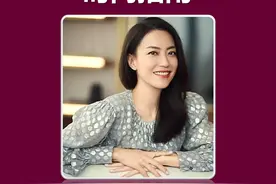 霆锋背后默默守护20年，最美经纪天生俏容颜#霍汶希 #霍汶希的吐槽大会 #谢霆锋视频封面