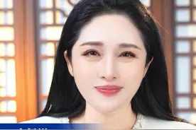 有网友亲测灭蚊神曲把蚊子震晕，这是传说中的蚊风丧胆歌吗 #灭蚊神曲真能震晕蚊子吗 #蚊子 #驱蚊 #小月说 #抖音热评视频封面