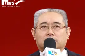 首都医科大学附属北京朝阳医院呼吸与危重症医学科北京市呼吸疾病研究所呼吸睡眠中心主任、主任医师林俊岭：建立更精准的流感疫苗信息传播机制，主动向重点人群提供疫苗接种信息和服务指引。视频封面