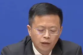 《成渝综合交通标准体系》充分考虑了交通基础设施数字化转型升级，以及智能化技术在运输服务中的重点应用需求。#成渝交通 #交通基础设施建设 #智能化技术视频封面