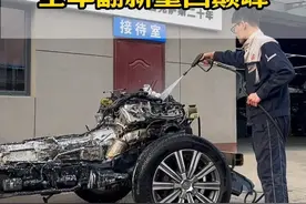 你认为是花260万买一台新车划算？还是翻新陪伴自己的老车划算 #老车翻新 #雷克萨斯570 #一镜到底 #解压 #大修发动机
