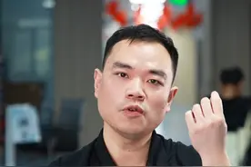 腰椎减压术后还有麻木感是因为手术失败了吗？#腰椎微创手术 #俊松医生说脊柱 #硬核健康科普行动视频封面