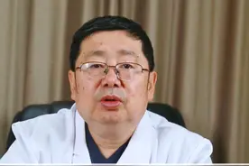 腿部突然肿胀疼痛，小心深静脉血栓！ #医学科普 #静脉血栓 #血栓 #硬核健康科普行动  #科普一下视频封面