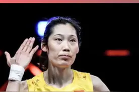 5月20日，#中国排协 公布了#中国女排 参加2024年世界联赛第二站中国澳门站的16人大名单，#朱婷 在列。#女排 @体坛新视野视频封面