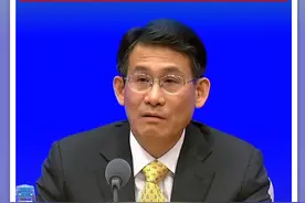 【2025全国两会】国务院研究室主任沈丹阳：解决好1222万高校毕业生就业问题，对脱贫人口、农民工等群体要继续加强帮扶#就业视频封面