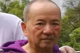 重庆急寻：七旬老人走失，穿白色带领T恤、白色花运动裤图片