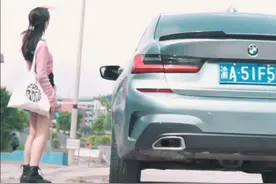 诶，小伙子你开什么车啊 #重庆出租车 #搞笑 #赛车 #印度电影视频封面