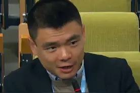 当地时间1月21日，央视记者在联合国追问：美国到底欠了联合国多少钱？得到答案：一共28亿美元视频封面