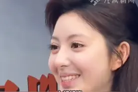3月27日，#被擦妆5次艺考生发文回应被中传录取 ： 只是通过校考并非“录取”，还要参加高考，会拼尽全力努力准备。视频封面