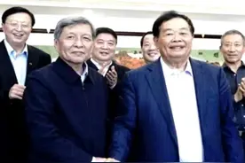 “网红校长”王树国卸任之后又当校长，从公办校到民办校，公众都有怎样的新期待？#王树国任福耀科技大学校长视频封面